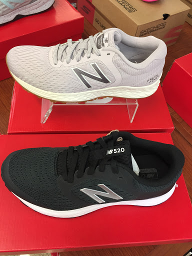 Shoe Store «Shoe City - Fullerton», reviews and photos, 1604 S Harbor Blvd, Fullerton, CA 92832, USA