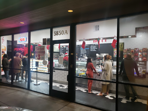 Donut Shop «SK Donuts & Croissant», reviews and photos, 5850 W 3rd St, Los Angeles, CA 90036, USA