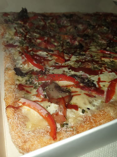 Opiniones de Degusta Pizzas en Curanilahue - Restaurante