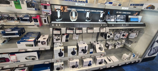 Electronics Store «Best Buy», reviews and photos, 7300 Guilford Dr, Frederick, MD 21704, USA