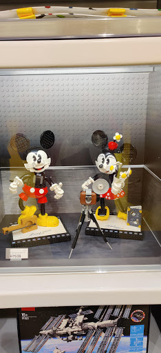 Toy Store «The LEGO Store», reviews and photos, 5900 Sugarloaf Pkwy, Lawrenceville, GA 30043, USA