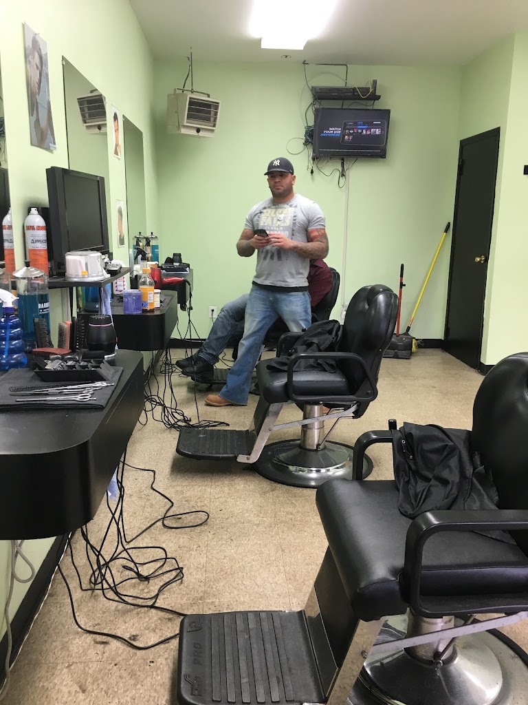 Custom Cuts Inc 10535