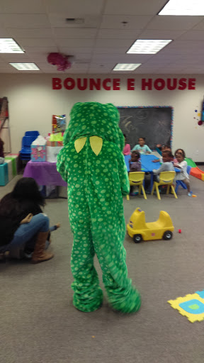 Amusement Center «Bounce E House», reviews and photos, 11110 25th Ave E D, Tacoma, WA 98445, USA