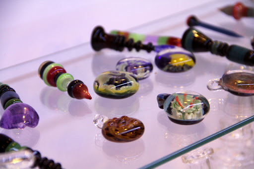 Glass Blower «Blue Dog Smoke Shop», reviews and photos, 802 Granby St, Norfolk, VA 23510, USA