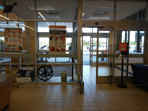 Supermarket «ALDI», reviews and photos, 5038 Highland Rd, Waterford Twp, MI 48327, USA