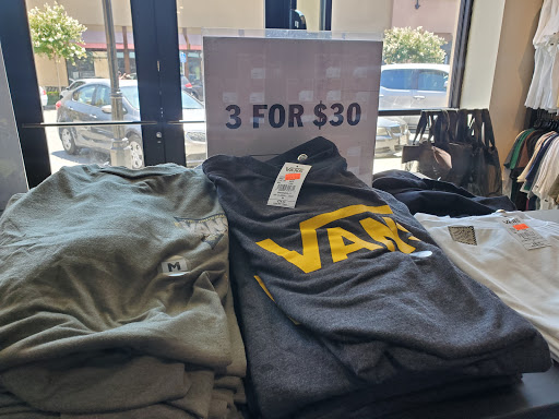 Shoe Store «Vans», reviews and photos, 917 Lifestyle St, Manteca, CA 95337, USA