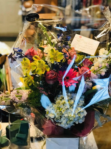 Garden Center «Gulbankian Farms Garden Center & Florist Shop», reviews and photos, 40 Mt Vickery Rd, Southborough, MA 01772, USA