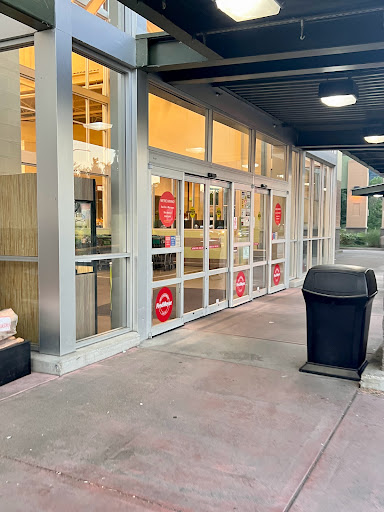 Grocery Store «Fred Meyer», reviews and photos, 17667 NE 76th St, Redmond, WA 98052, USA