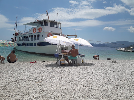 Varko 3 beach