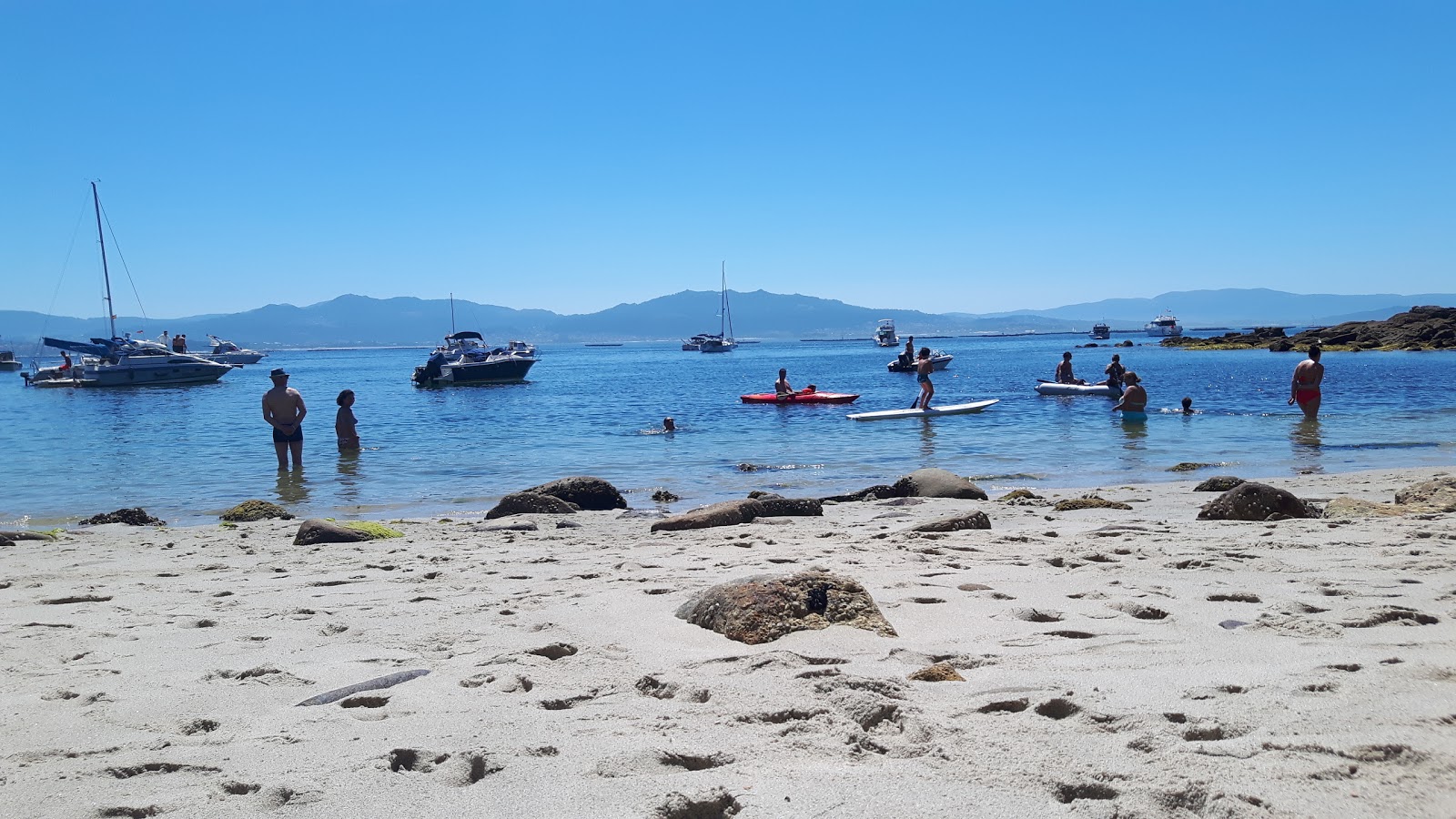 Fotografija Praia de Temperan in naselje