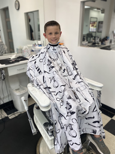 Barber Shop «McGowan Barber Shop», reviews and photos, 5308 Plank Rd, Fredericksburg, VA 22407, USA