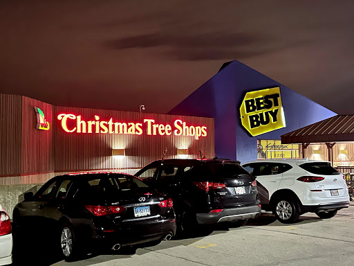 Shopping Mall «Holyoke Mall», reviews and photos, 50 Holyoke St, Holyoke, MA 01040, USA