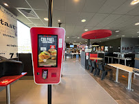 Atmosphère du Restaurant KFC Les Ulis - n°8