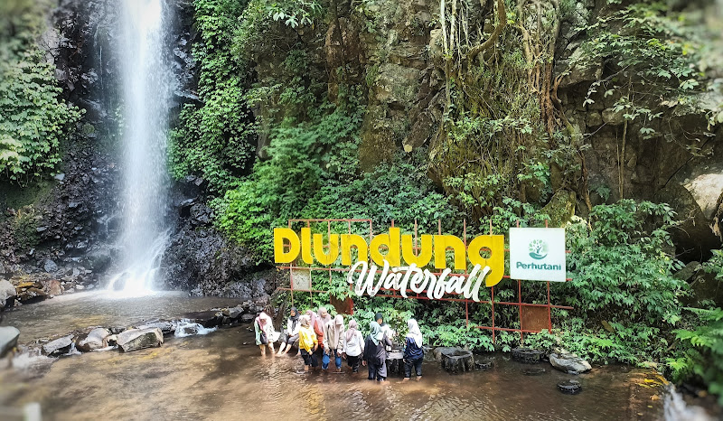 10 Tempat Menarik di Kabupaten Mojokerto yang Wajib Dikunjungi