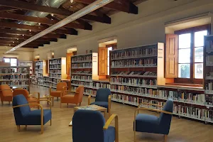 Biblioteca de Roquetes image