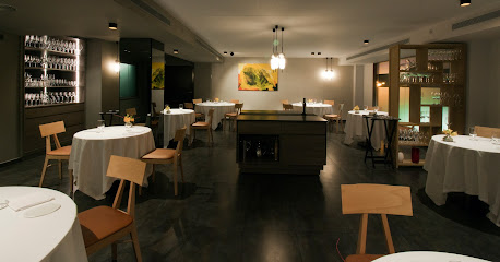 Restaurante Cancook - C. de León XIII, 2 - 4, 50008 Zaragoza, Spain