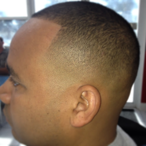 Barber Shop «Universal Barber Shop», reviews and photos, 1848 Old Norcross Rd # C, Lawrenceville, GA 30044, USA