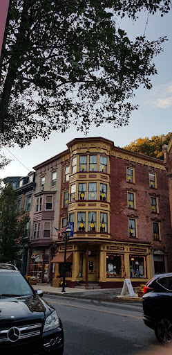 Gift Shop «Treasure Shop», reviews and photos, 44 Broadway, Jim Thorpe, PA 18229, USA