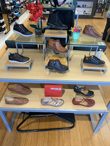 Shoe Store «Footwear etc.», reviews and photos, 127 W University Ave, San Diego, CA 92103, USA