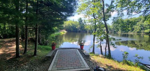 Outdoor Sports Store «Maple Hill Disc Golf», reviews and photos, 132 Marshall St, Leicester, MA 01524, USA