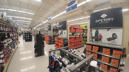 Sporting Goods Store «Academy Sports + Outdoors», reviews and photos, 145 Moss Grove Blvd, Knoxville, TN 37922, USA
