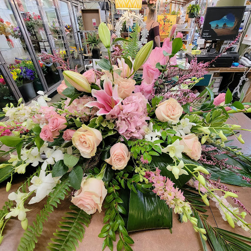 Florist «Cardell Floral», reviews and photos, 3542 Douglas Dr N, Minneapolis, MN 55422, USA