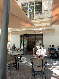 Atmosphère du Restaurant Brasserie Le Palace à Nîmes - n°1