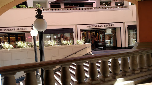 Shopping Mall «Westfield Horton Plaza», reviews and photos, 324 Horton Plaza, San Diego, CA 92101, USA