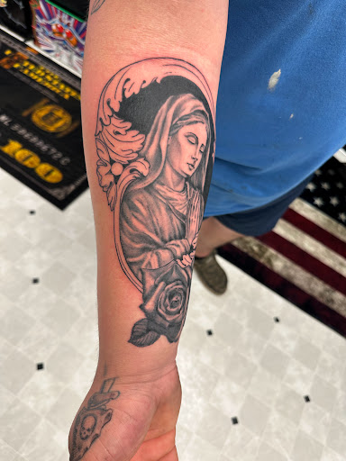 Explore side of finger tattoo ideas, creative tattoo ideas in Orland, available at K1LL3R ARTW0RK