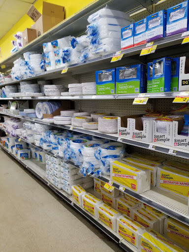 Discount Store «Dollar General», reviews and photos, 7930 Sheridan Rd, Kenosha, WI 53143, USA