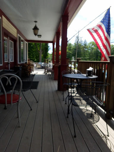 Grocery Store «Cornwall Country Market», reviews and photos, 25 Kent Rd S, Cornwall Bridge, CT 06754, USA