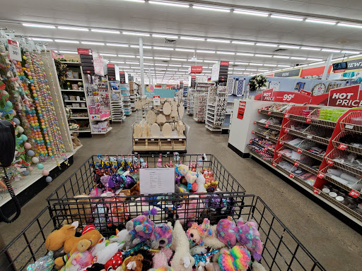 Craft Store «Michaels», reviews and photos, 2100 Snelling Ave, Roseville, MN 55113, USA