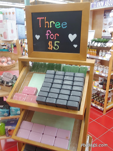 Natural Foods Store «Natural Grocers», reviews and photos, 4510 Trail Boss Dr, Castle Rock, CO 80104, USA