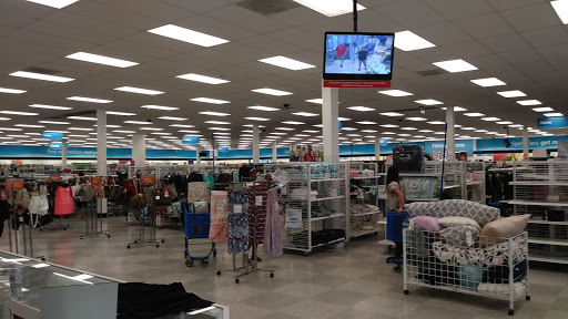 Shopping Mall «Roosevelt Mall», reviews and photos, 2339 Cottman Ave #1, Philadelphia, PA 19149, USA