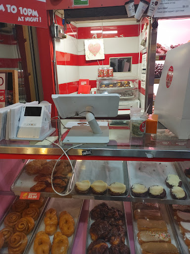 Donut Shop «Buckeye Donuts», reviews and photos, 1998 N High St, Columbus, OH 43201, USA