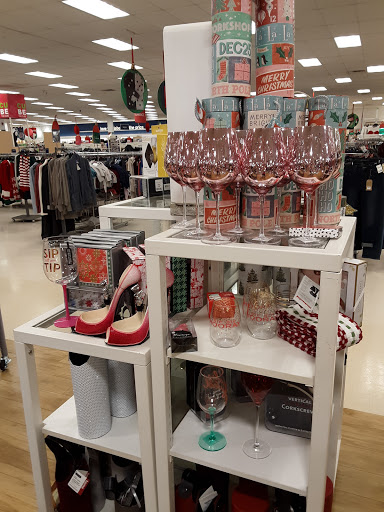 Department Store «Marshalls & HomeGoods», reviews and photos, 1125 Woodruff Rd #800, Greenville, SC 29607, USA