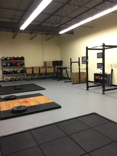 Gym «CrossFit Lindy - Free Trial Every Sunday», reviews and photos, 700 Oak St, Copiague, NY 11726, USA