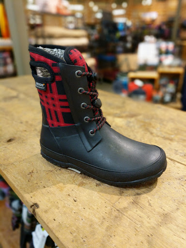 Clothing Store «L.L. Bean», reviews and photos, 280 School St, Mansfield, MA 02048, USA