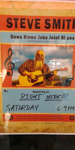 Barbecue Restaurant «Red Hot & Blue-Fairfax, VA», reviews and photos, 4150 Chain Bridge Rd, Fairfax, VA 22030, USA