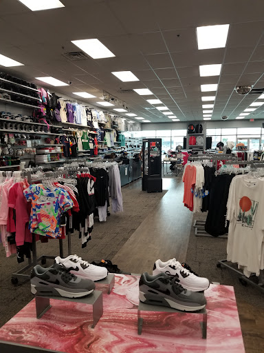 Shoe Store «Hibbett Sports», reviews and photos, 4665 Garth Rd #600, Baytown, TX 77521, USA