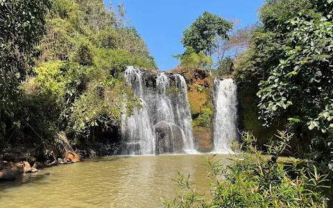 Kachanh Waterfall image