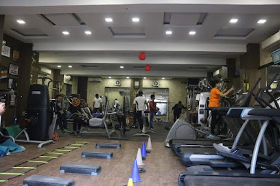 The Sweat Box Gym - Best gym in Multan Nagar, Delh - B-16, Multan nagar, Avtar Enclave, Paschim Vihar, Delhi, 110063, India