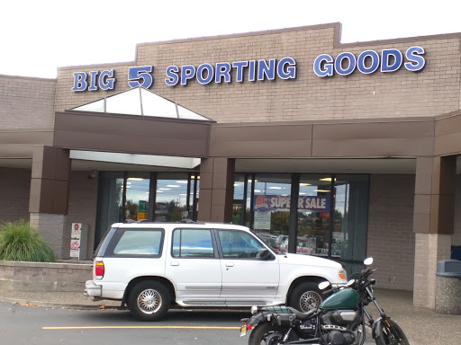 Sporting Goods Store «Big 5 Sporting Goods - Tigard», reviews and photos, 11705 SW Pacific Hwy, Tigard, OR 97223, USA