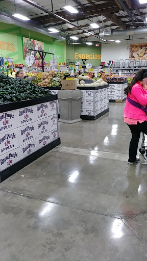 Grocery Store «El Super», reviews and photos, 3211 Firestone Blvd, South Gate, CA 90280, USA