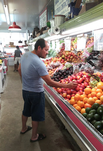 Grocery Store «Red Top Farm Market», reviews and photos, 1801 NJ-70, Southampton Township, NJ 08088, USA