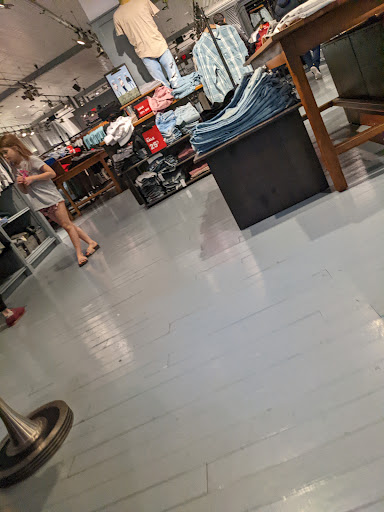 Clothing Store «Hollister Co.», reviews and photos, 9777 SW Washington Square Rd, Tigard, OR 97223, USA