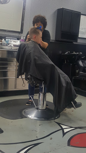 Barber Shop «American Deluxe Barber Shop , Vista», reviews and photos, 1367 E Vista Way, Vista, CA 92084, USA