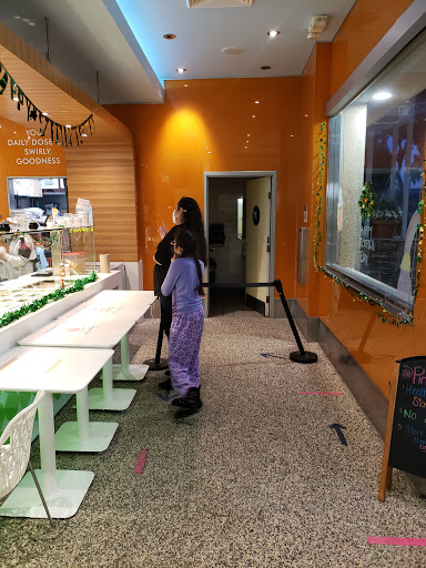 Frozen Yogurt Shop «Pinkberry», reviews and photos, 21157 Hawthorne Blvd, Torrance, CA 90503, USA