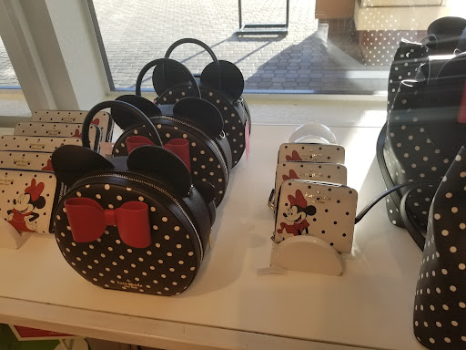 Shopping Mall «Vacaville Premium Outlets», reviews and photos, 321 Nut Tree Rd, Vacaville, CA 95687, USA