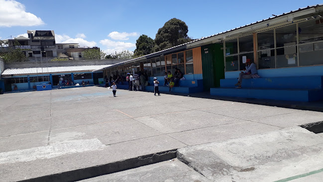 Escuela Juan Francisco Leoro Vasquez - Quito